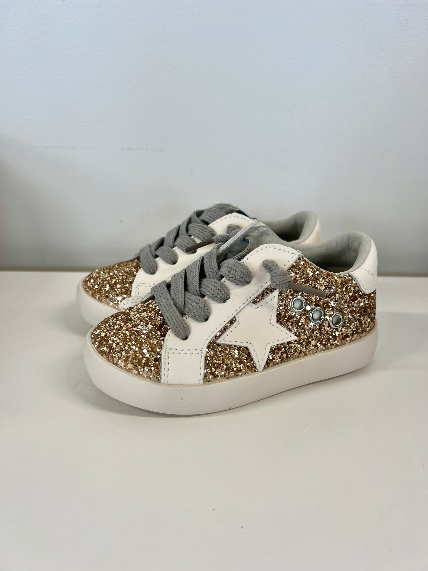 Gold Glitter Star Toddler Girls Sneaker – Style House